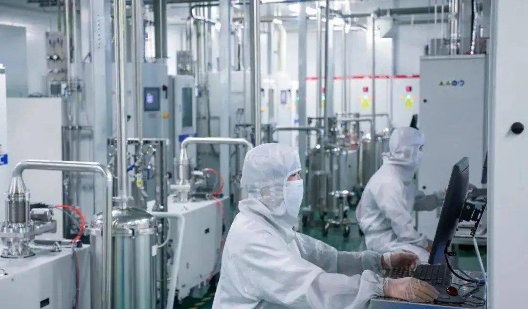 年產(chǎn)能達20萬片！瀚天天成碳化硅產(chǎn)業(yè)園二期項目竣工，三期產(chǎn)能預達140萬片！